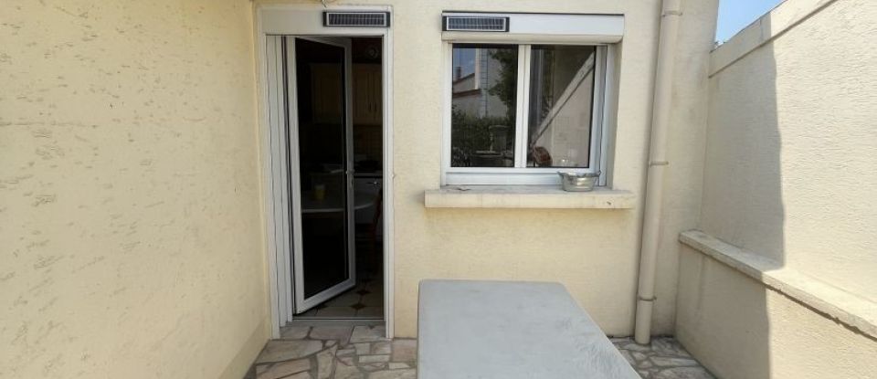 House 7 rooms of 157 m² in Drancy (93700)
