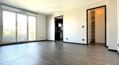 Apartment 2 rooms of 43 m² in Bobigny (93000)