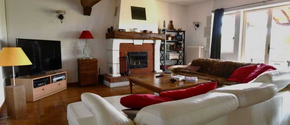 House 4 rooms of 160 m² in Villefrancœur (41330)