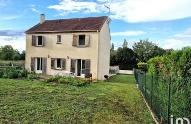 House 6 rooms of 120 m² in Marcilly (77139)