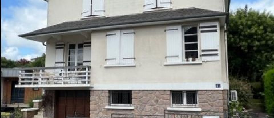 Maison 6 pièces de 145 m² à Brive-la-Gaillarde (19100)