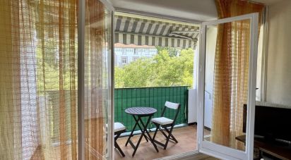 Apartment 2 rooms of 47 m² in Nîmes (30000)