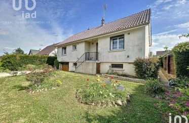 House 4 rooms of 85 m² in Courtenay (45320)