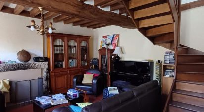 House 4 rooms of 110 m² in Saint-Maurice-aux-Riches-Hommes (89190)