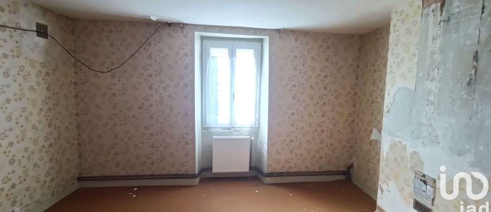 House 8 rooms of 195 m² in Lys-Haut-Layon (49560)
