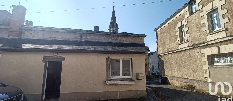 House 8 rooms of 195 m² in Lys-Haut-Layon (49560)