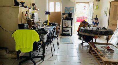 House 4 rooms of 56 m² in Saint-Quentin-les-Anges (53400)
