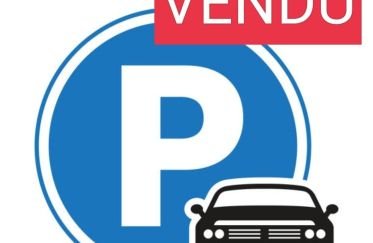 Parking of 12 m² in La Rochelle (17000)