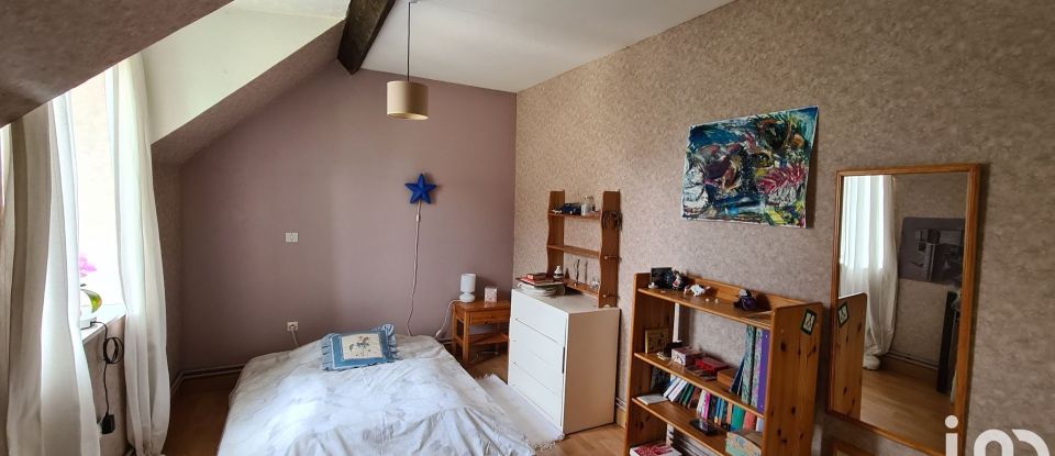 Village house 8 rooms of 155 m² in Saint-Sulpice-de-Favières (91910)