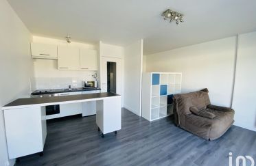 Apartment 2 rooms of 35 m² in Saint-Cast-le-Guildo (22380)