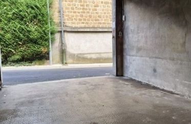 Parking/garage/box de 20 m² à Charleville-Mézières (08000)