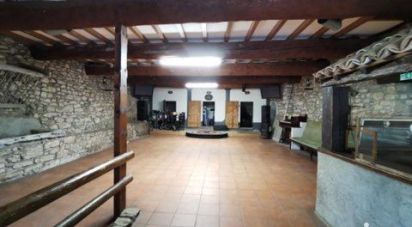 Maison 5 pièces de 227 m² à Montirat (11800)