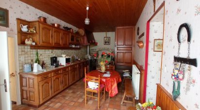 Village house 5 rooms of 225 m² in Crugey (21360)