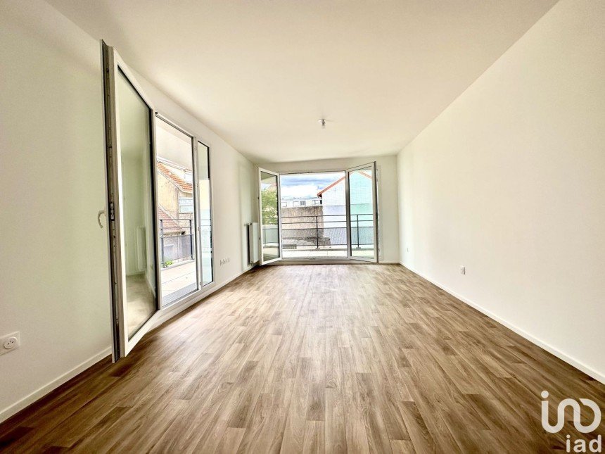 Appartement 3 pièces de 60 m² à Trappes (78190)
