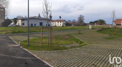 Land of 500 m² in Saubrigues (40230)