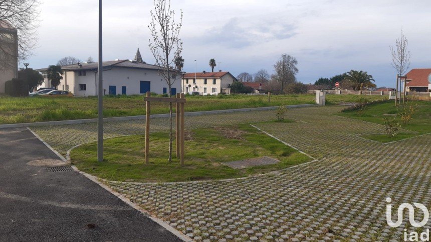 Terrain de 535 m² à Saubrigues (40230)