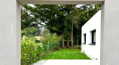 House 5 rooms of 150 m² in Pont-Péan (35131)