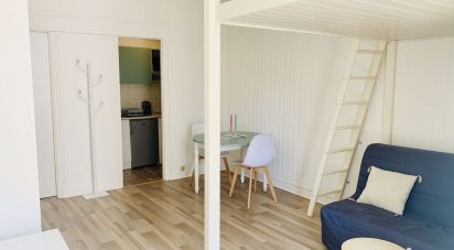 Apartment 1 room of 24 m² in La Rochelle (17000)