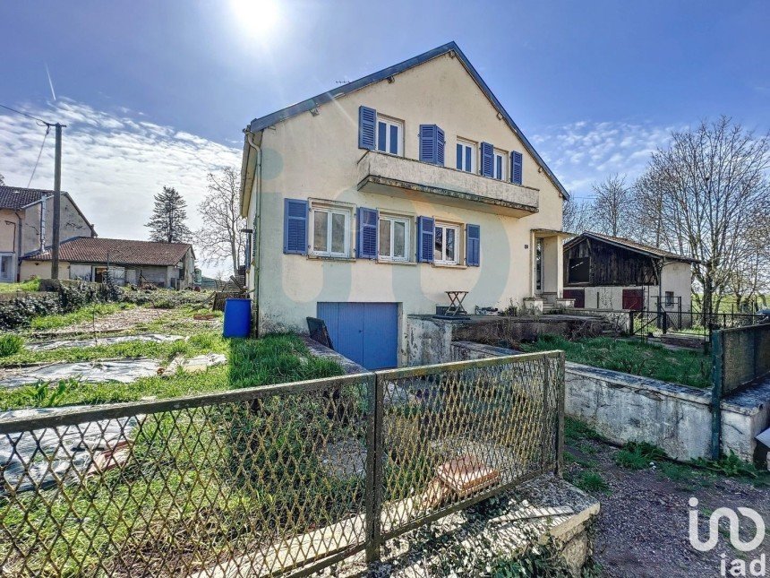 Maison 4 pièces de 118 m² à Lezey (57630)
