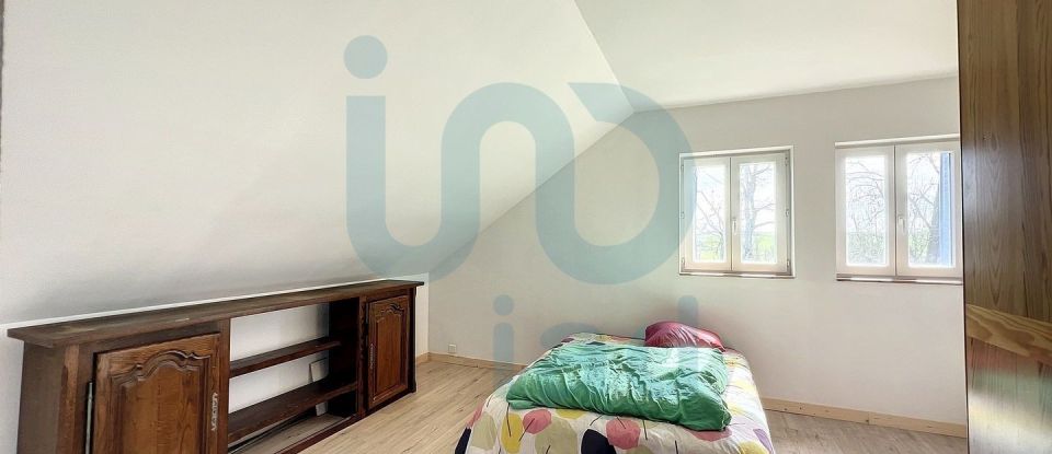 Maison 4 pièces de 118 m² à Lezey (57630)