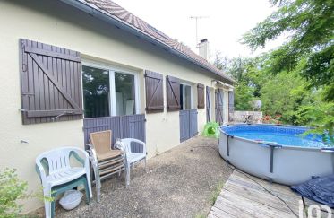 House 7 rooms of 125 m² in Vouneuil-sur-Vienne (86210)