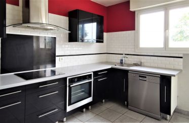 Appartement 4 pièces de 86 m² à Parentis-en-Born (40160)