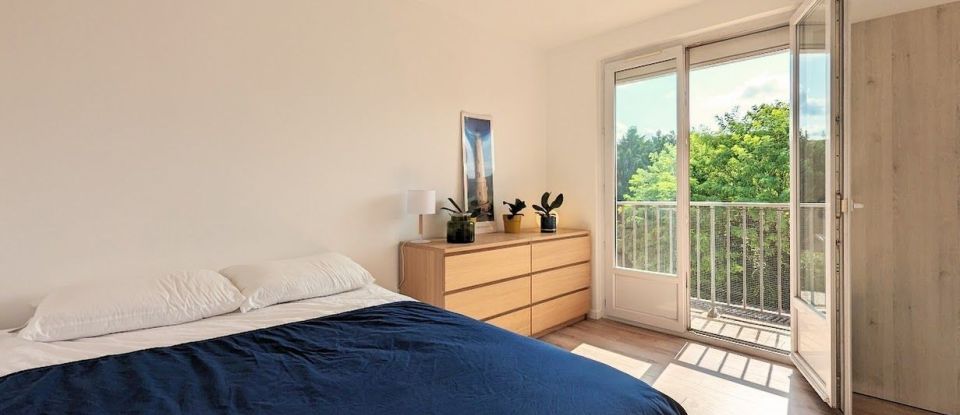 Appartement 4 pièces de 69 m² à Mérignac (33700)