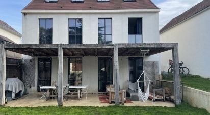 Maison 7 pièces de 170 m² à Montfort-l'Amaury (78490)