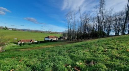 Land of 2,472 m² in Lahourcade (64150)