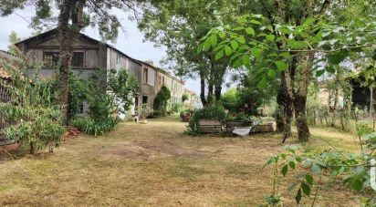 Maison 5 pièces de 130 m² à Saint-Hilaire-la-Palud (79210)