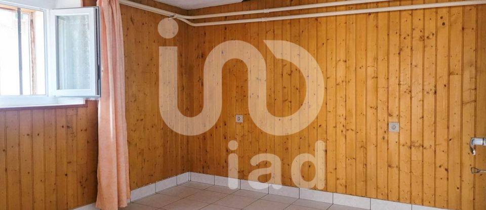 Town house 4 rooms of 120 m² in Montluçon (03100)