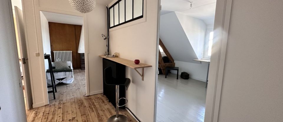 Appartement 6 pièces de 118 m² à Coutances (50200)
