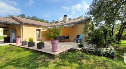 House 5 rooms of 165 m² in Nadaillac-de-Rouge (46350)