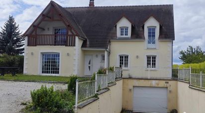 House 6 rooms of 210 m² in L'Aigle (61300)