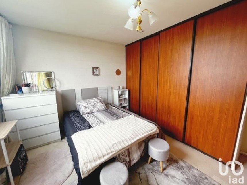 Apartment 4 rooms of 72 m² in Montargis (45200)
