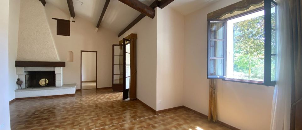 House 7 rooms of 133 m² in Saignon (84400)
