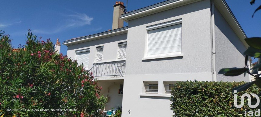 Maison 4 pièces de 140 m² à Niort (79000)