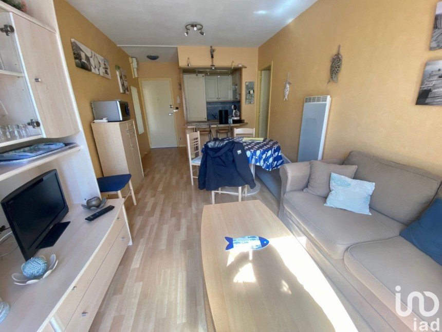 Apartment 2 rooms of 36 m² in La Rochelle (17000)