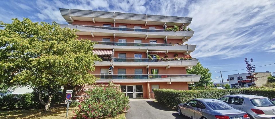 Appartement 2 pièces de 57 m² à Lormont (33310)