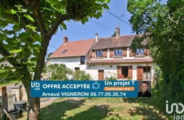 House 5 rooms of 115 m² in Sens-Beaujeu (18300)