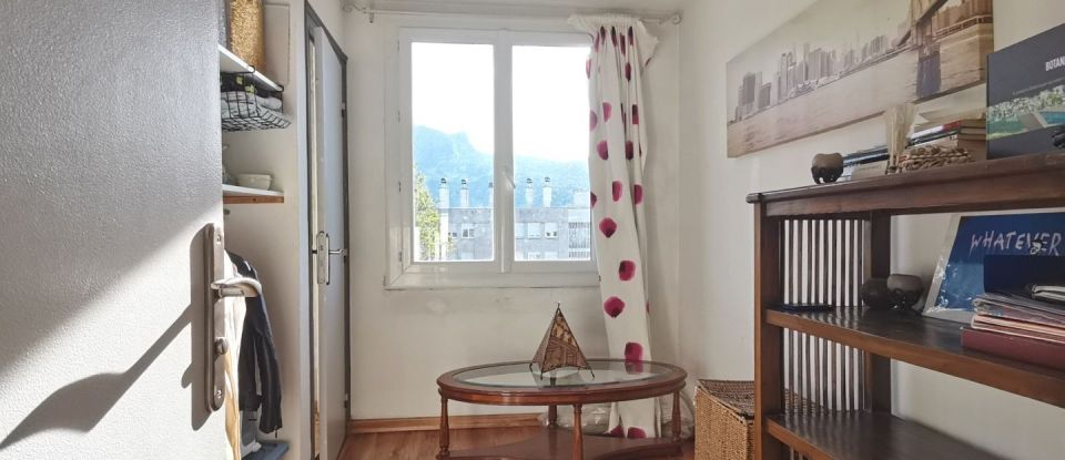 Appartement 4 pièces de 67 m² à Grenoble (38100)