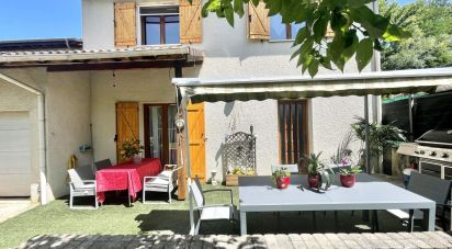 House 5 rooms of 102 m² in Domène (38420)