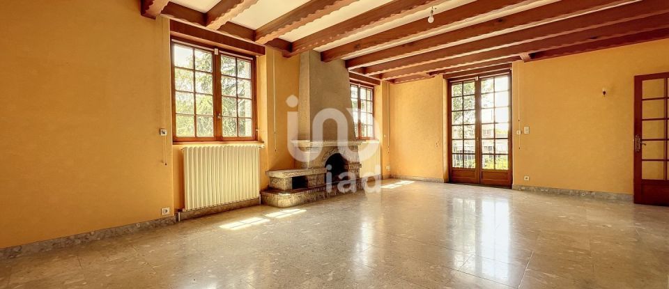 House 6 rooms of 152 m² in Pontorson (50170)