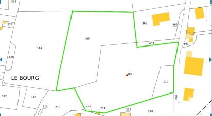 Land of 9,367 m² in Cressanges (03240)