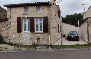 Town house 2 rooms of 50 m² in Aulnay (17470)