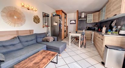Apartment 2 rooms of 38 m² in Dammartin-en-Goële (77230)