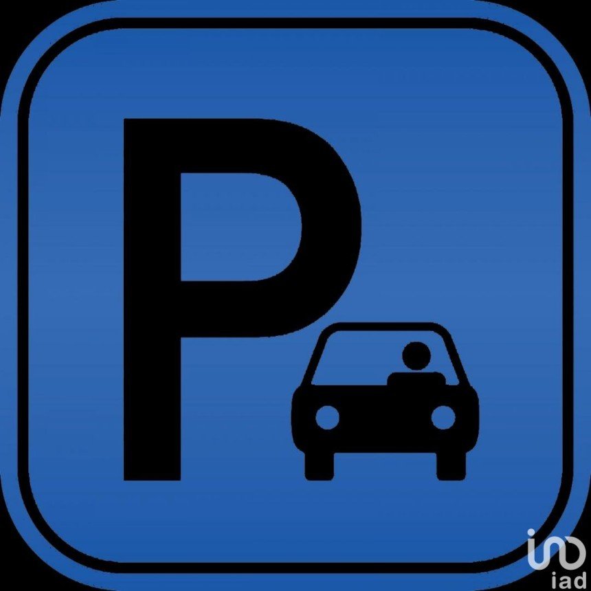 Parking/garage/box de 12 m² à Locmaria (56360)