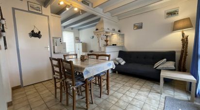 Apartment 3 rooms of 38 m² in Meschers-sur-Gironde (17132)