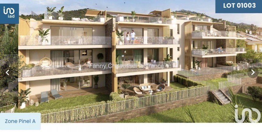 Apartment 3 rooms of 76 m² in Bormes-les-Mimosas (83230)