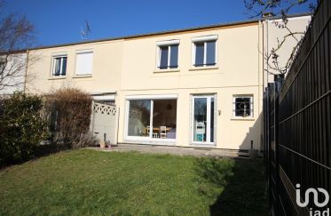 House 4 rooms of 92 m² in Reims (51100)